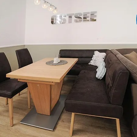 Malte - Strandlaeufer *